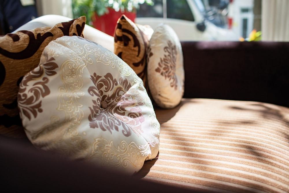 Nesta Hotel Hanoi Dış mekan fotoğraf