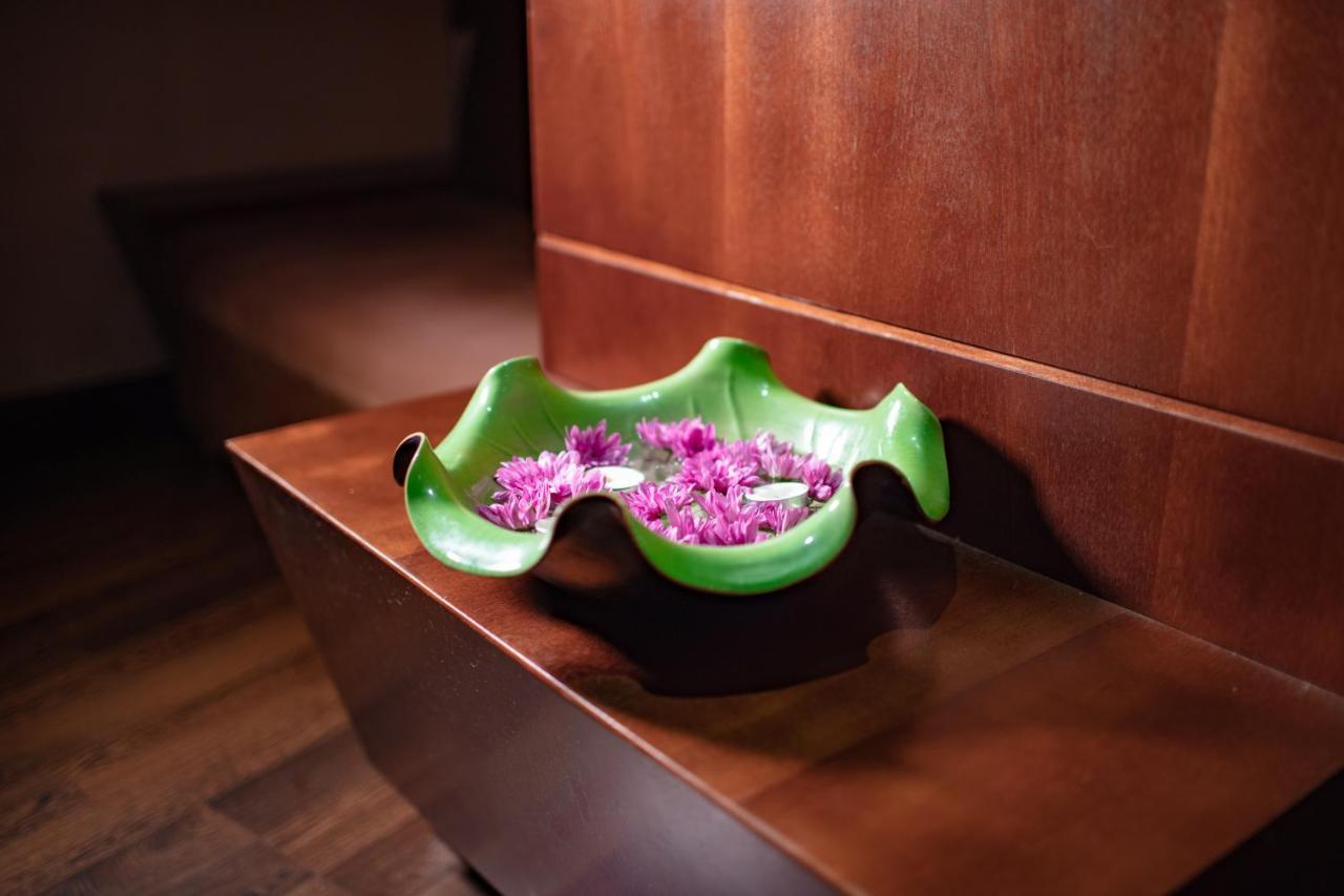 Nesta Hotel Hanoi Dış mekan fotoğraf